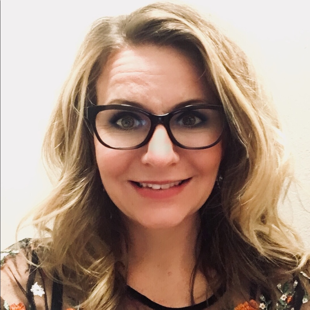 Meet your Posher, Leslie